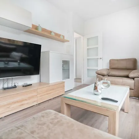 Mesa Y Lopez- Playa Canteras *