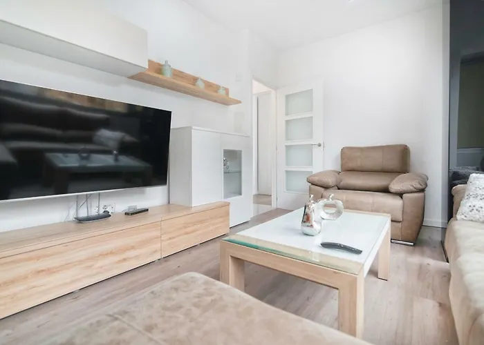 Mesa Y Lopez- Playa Canteras *