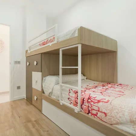 Mesa Y Lopez- Playa Canteras